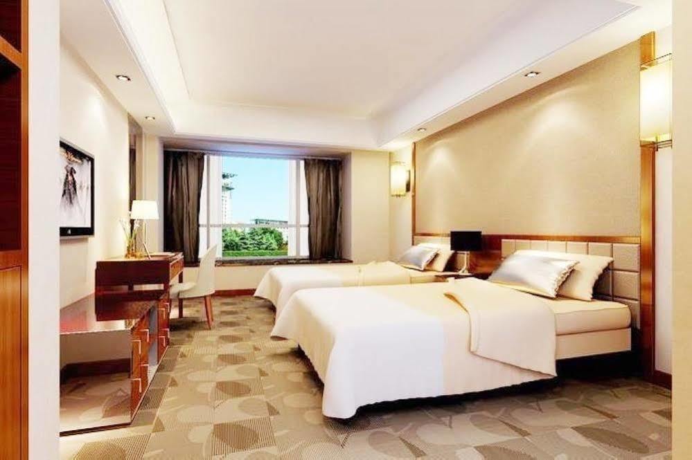 Yj Intl. Hotel Ta-mien-chen Esterno foto